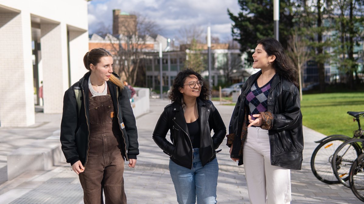 students on UK campus